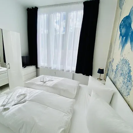 Apartment Berringer, Scholle, Direkt An Der Promenade Rostock